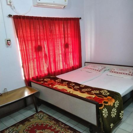 Chaiti Lodge - Santiniketan 博尔普尔 外观 照片